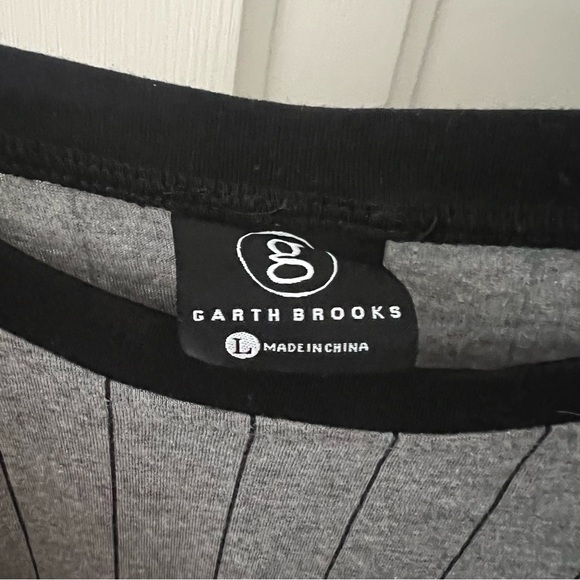 Garth Brooks World Tour Baseball Tee - Picture 3 of 3